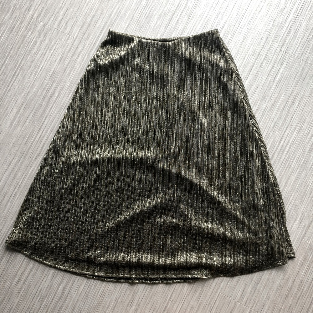 SHIMMERY MIDI SKIRT
